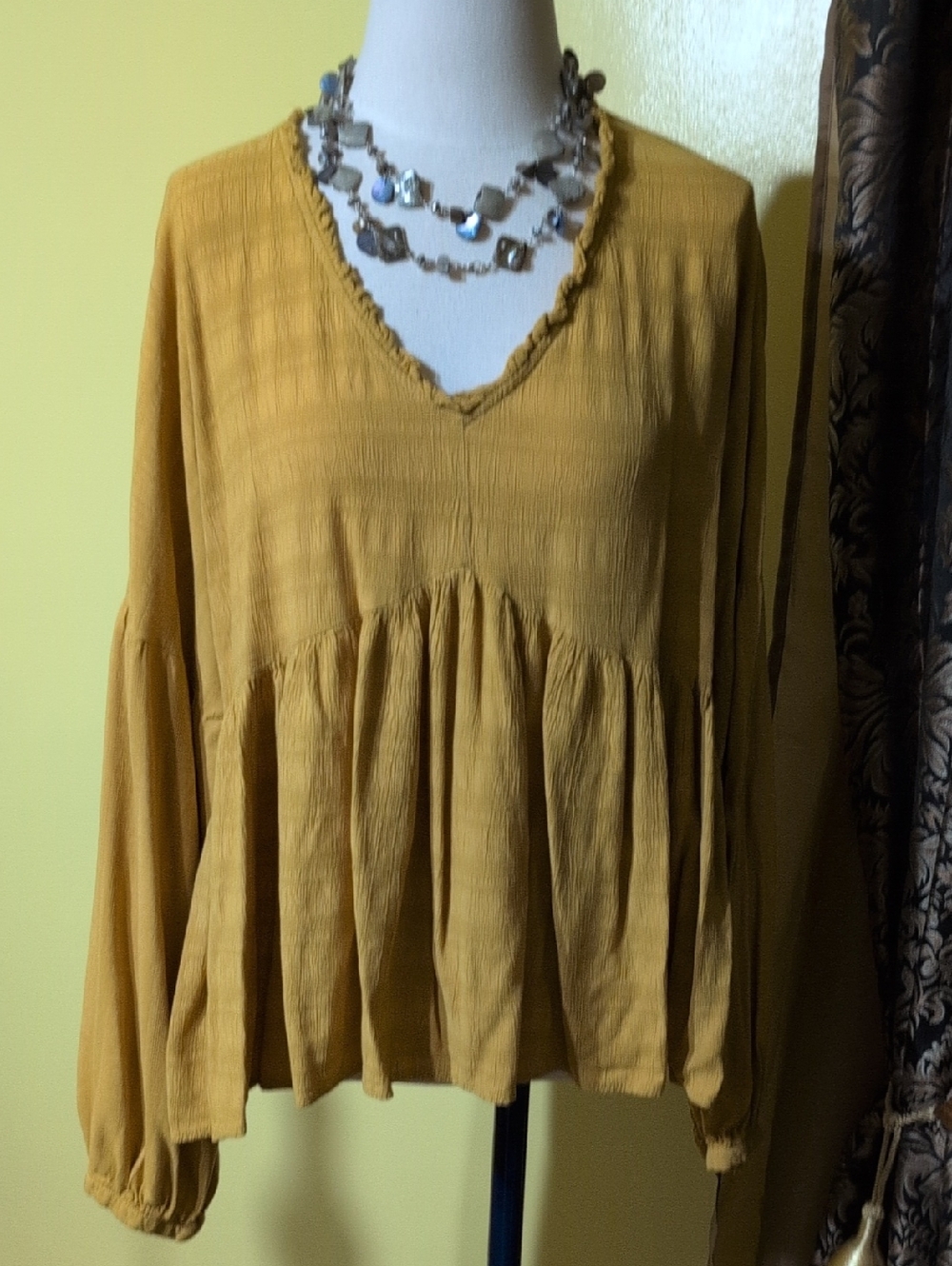 Time and Tru Mustard V-Neck Peasant Tunic